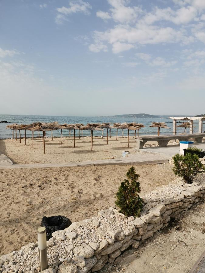 Guest House Katina Balchik Exterior photo