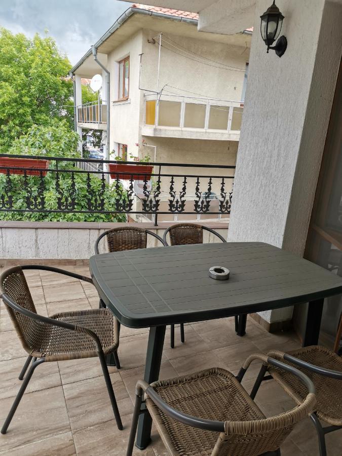 Guest House Katina Balchik Exterior photo