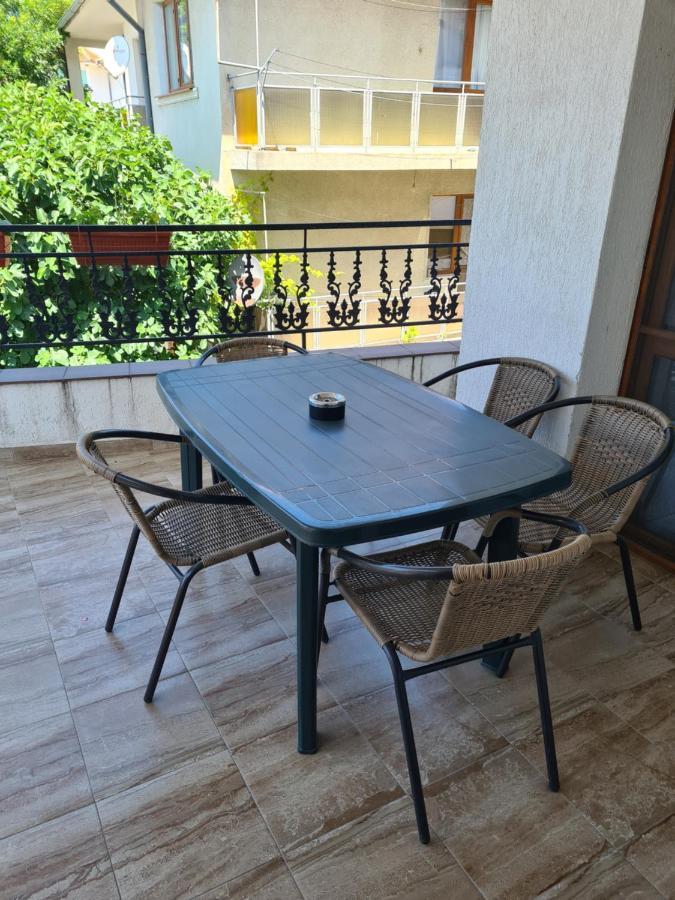 Guest House Katina Balchik Exterior photo