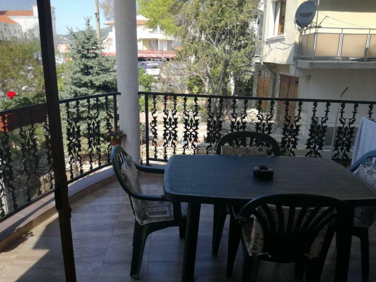 Guest House Katina Balchik Exterior photo